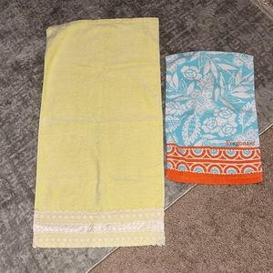 Bathroom towels